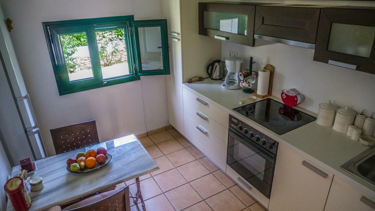 Sylvia'S Guest House Kavrokhorion Екстериор снимка